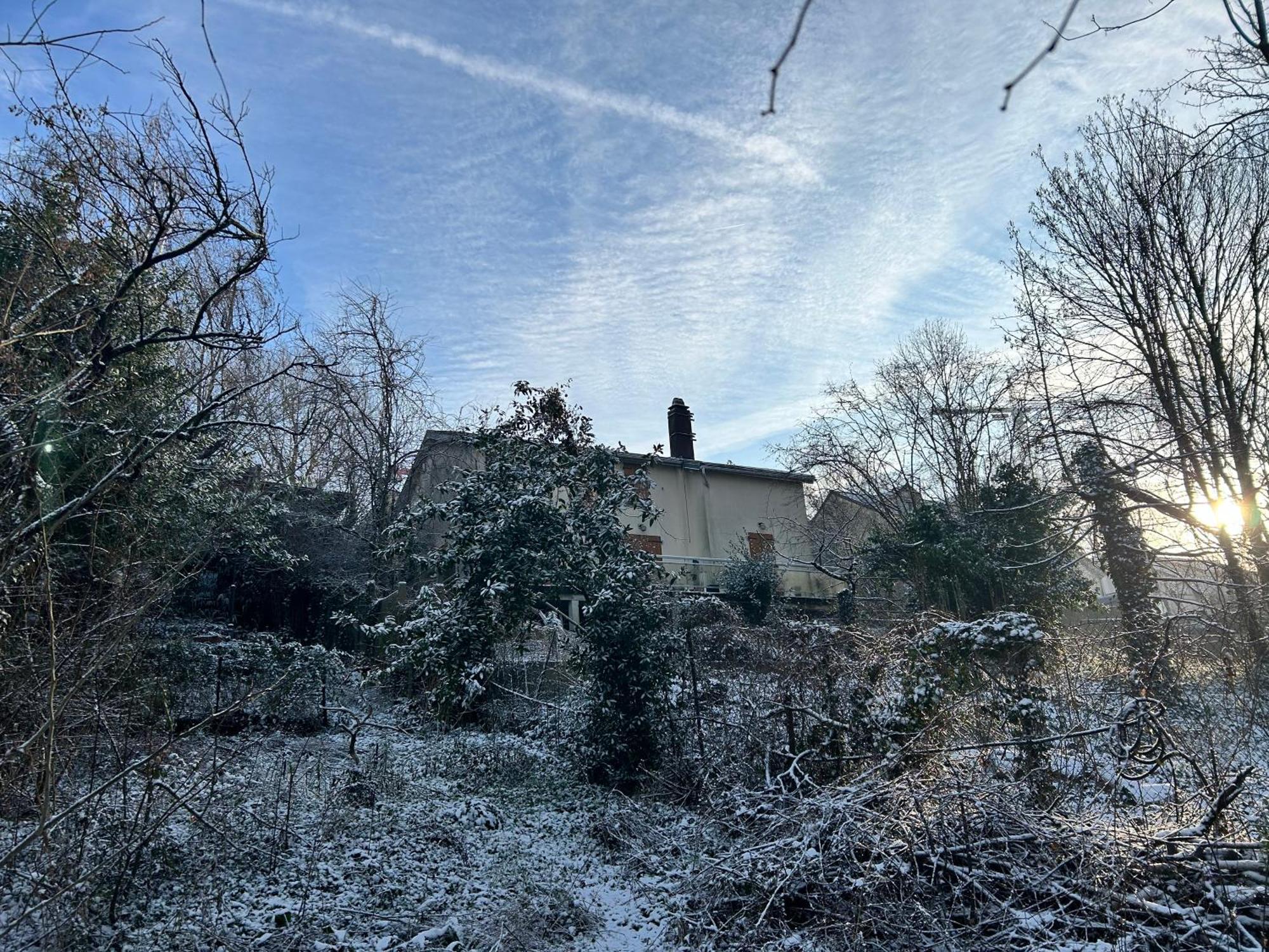 Maison Hautes Bruyeres Cachan Exterior photo